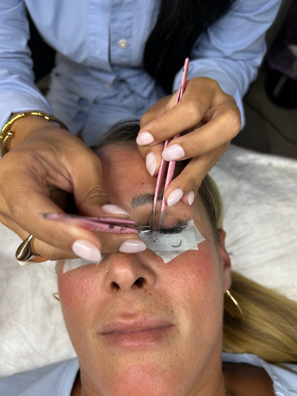 Eyelash Extensions Removal